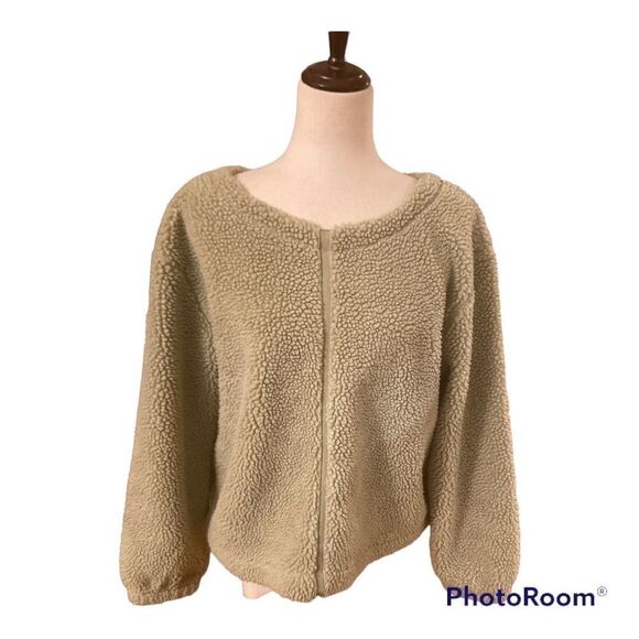 Prologue Tan Snuggly Fleece Sweatshirt - Picture 1 of 10